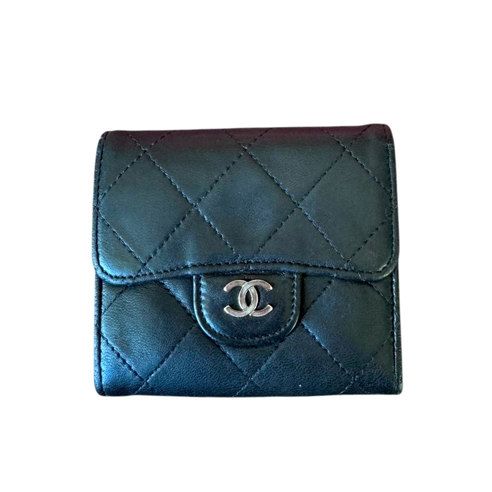 AUTHENTIC CHANEL BACK TO BACK FLAP WALLET.